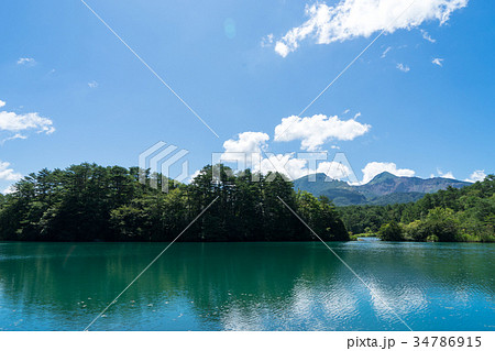 北塩原村にある五色沼・毘沙門沼の風景 34786915