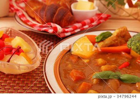 おいしそうなカレー 34796244