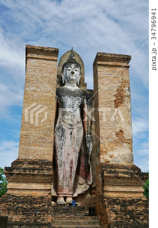 Standing Buddha Image (Phra Attarot), Wat Mahathat Standing Buddha Image (Phra Attarot), Wat Mahathat 34796941