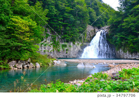 日本の滝百選「法体の滝」 秋田県由利本荘市 日本の滝百選「法体の滝」 秋田県由利本荘市 34797706