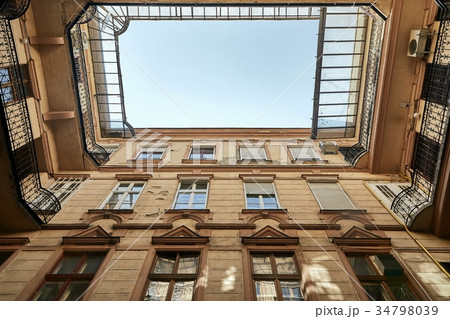 Urban Residential Building 34798039