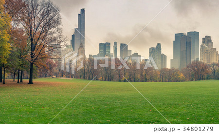 NY Central park at rainy day 34801279