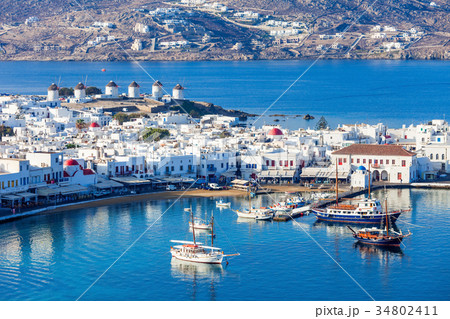 Windmills on Mykonos, Greece Windmills on Mykonos, Greece 34802411