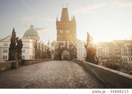 Sunrise on Charles Bridge in Prague 34806213
