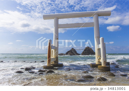 夫婦岩　白い鳥居　糸島 34813001