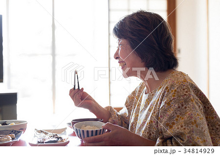 食事　ごはん 34814929