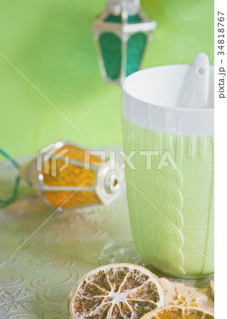 Red mulled wine with spices, retro toned 34818767