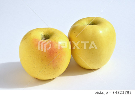 リンゴ（黄香） 34823795