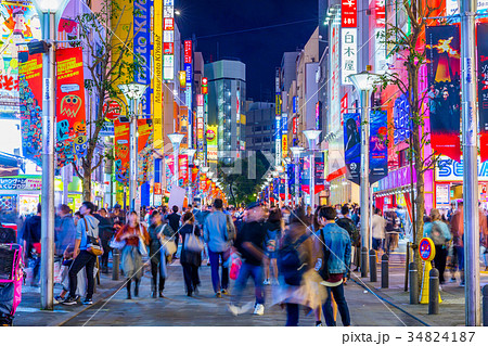 東京 池袋 サンシャイン60通りの風景 東京 池袋 サンシャイン60通りの風景 34824187