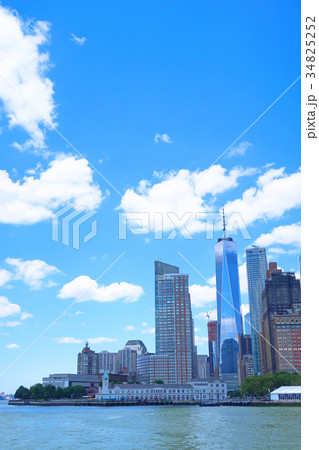 ニューヨークの街並み ニューヨークの街並み 34825252