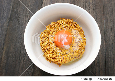 インスタントラーメン 34828830