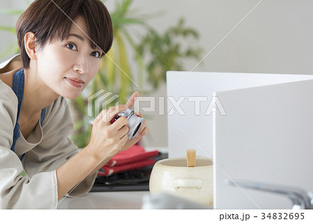 女性 ライフスタイル 料理 女性 ライフスタイル 料理 34832695