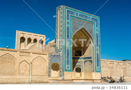 Kalyan Mosque in Bukhara, Uzbekistan Kalyan Mosque in Bukhara, Uzbekistan 34836111