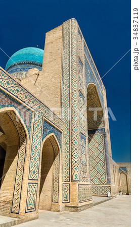 Kalyan Mosque in Bukhara, Uzbekistan Kalyan Mosque in Bukhara, Uzbekistan 34837119