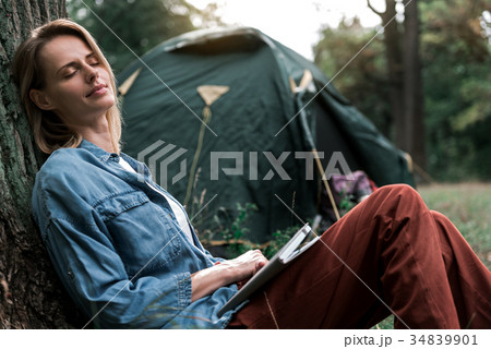 Peaceful girl having nap in the nature 34839901