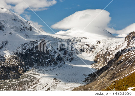Kaiser Franz Josef glacier, Austrian Alps. 34853650