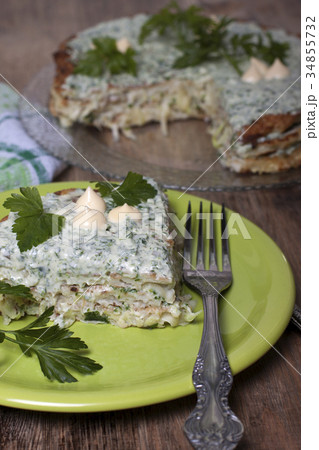 Cake  of  pancakes zucchini   34855732