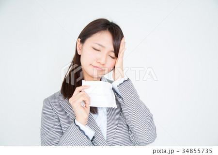 スーツ姿の女性 34855735