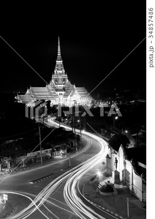 Wat sothorn wararam worawihan temple at night 34857486