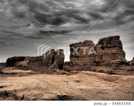 中国トルファン・高昌故城 / Gaochang ruins, Turpan, China 中国トルファン・高昌故城 / Gaochang ruins, Turpan, China 34863568