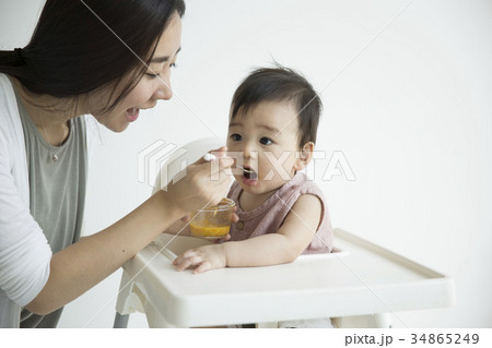 赤ちゃん 幼児 ママ 34865249