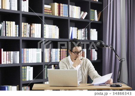 男 男性 男の子 34866343