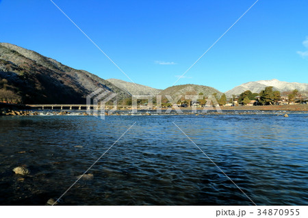 初冬の嵐山 34870955