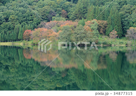 中綱湖 秋の湖面 中綱湖 秋の湖面 34877315