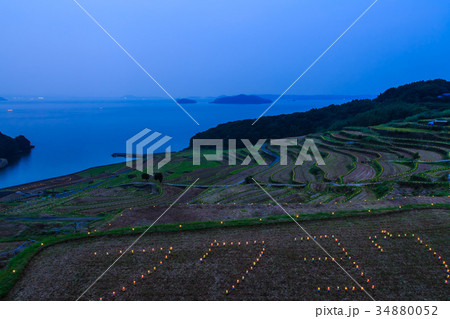土谷棚田の火祭りライトアップ　長崎県松浦市 34880052