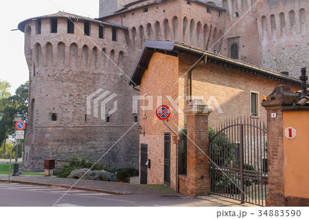 Impressive ancient fortress in Vignola, Italy 34883590
