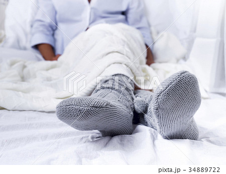 Photo Woman Sofa Bed Photo Woman Sofa Bed 34889722