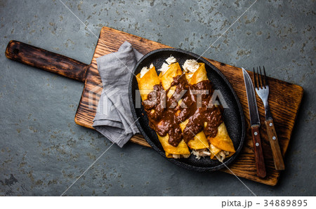 Mexican cuisine. Traditional Mexican chicken 34889895