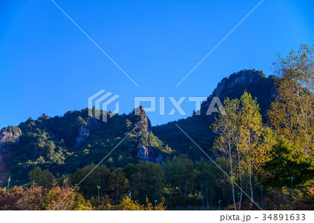 朝の光差す瑞牆山自然公園から、瑞牆山 朝の光差す瑞牆山自然公園から、瑞牆山 34891633