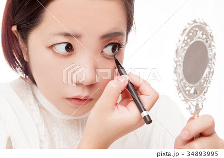 メイク　化粧　女性　日本人 34893995