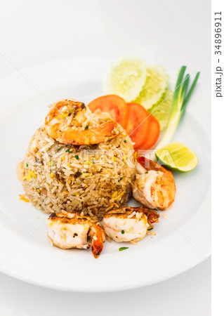 Fried rice with shrimp Fried rice with shrimp 34896911