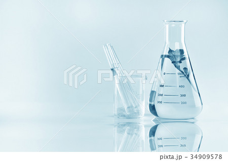 Natural organic extraction and green herbal leave. Natural organic extraction and green herbal leave. 34909578
