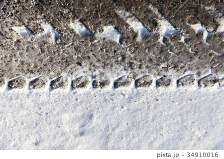 A track in the snow, winter A track in the snow, winter 34910016