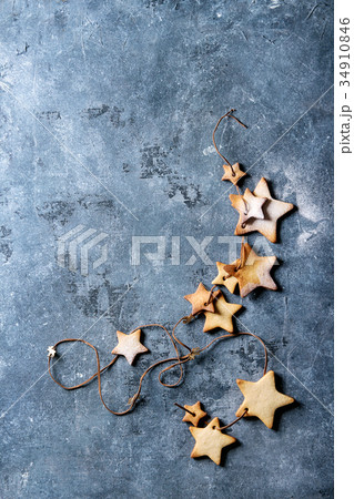 Christmas star shape sugar cookies 34910846