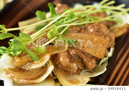 牛ホルモンの味噌焼き 牛ホルモンの味噌焼き 34916411