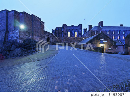 Edinburgh Castle 34920074