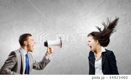 Agressive management Agressive management 34923460