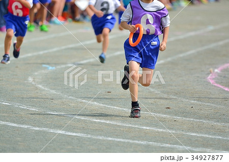 小学校の運動会　選抜リレー 34927877