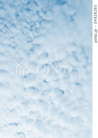 雲 クラウド 白 青 グラデーション 大空 快晴 青空 スカイ 風景 さわやかな空 バックグラウンド 雲 クラウド 白 青 グラデーション 大空 快晴 青空 スカイ 風景 さわやかな空 バックグラウンド 34928265
