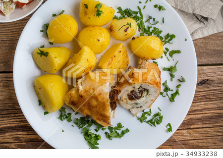 Chicken breast stuffed. 34933238