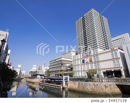 名古屋市納屋橋都市風景 堀川とテラッセ納屋橋 名古屋市納屋橋都市風景 堀川とテラッセ納屋橋 34937139