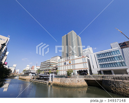 名古屋市納屋橋都市風景 堀川とテラッセ納屋橋 名古屋市納屋橋都市風景 堀川とテラッセ納屋橋 34937148