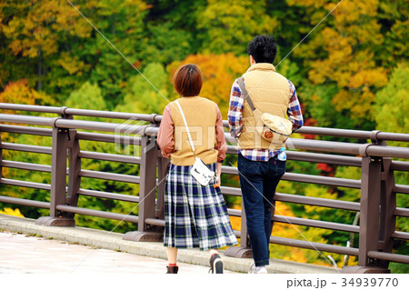 秋の八甲田　紅葉の城ヶ倉大橋と城ヶ倉峡谷 34939770