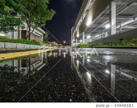 水たまりの向こう側(水たまりふれくしょん) 水たまりの向こう側(水たまりふれくしょん) 34948381