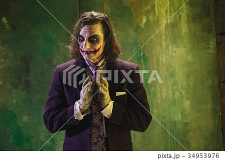 Bloody Halloween theme: crazy joker face Bloody Halloween theme: crazy joker face 34953976