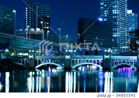 大阪、旧淀川と水晶橋の夜景 34955545